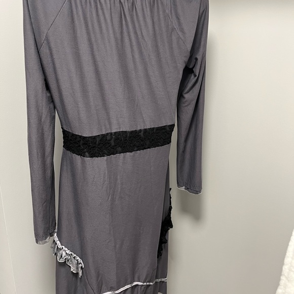 Grey, Black, Lace, Dress. - Picture 4 of 8